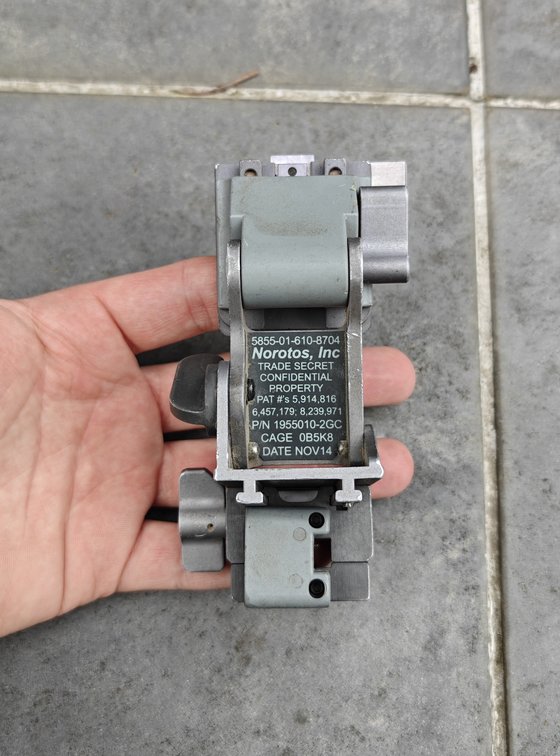 Ramię Norotos Rhino II NVG PVS noktowizor PVS-14